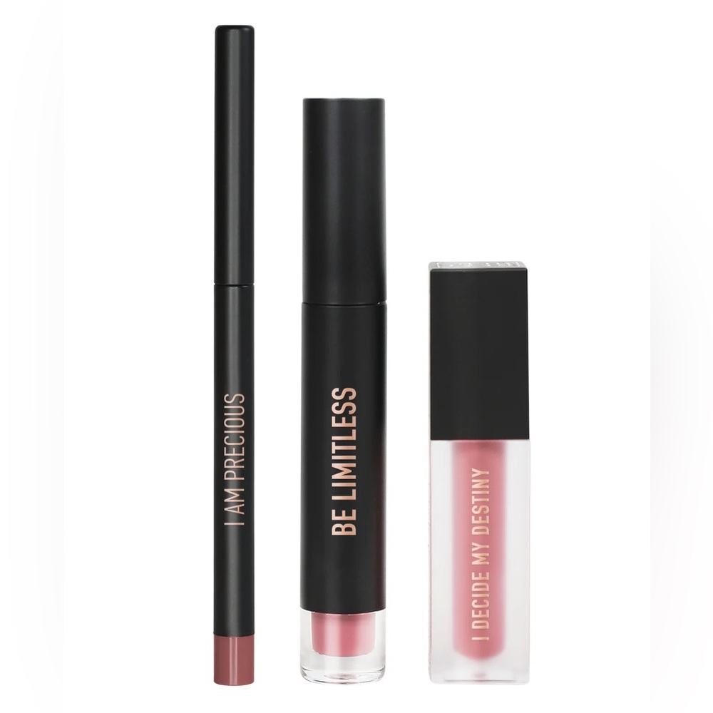 RealHer Lip Kit
Shade: I Can & I Will